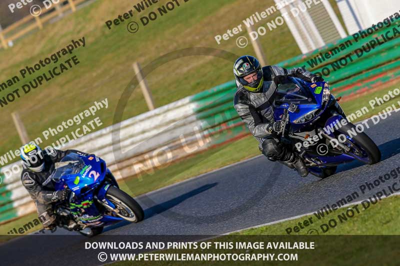 PJM Wedding Photography;enduro digital images;event digital images;eventdigitalimages;mallory park;mallory park photographs;mallory park trackday;mallory park trackday photographs;no limits trackdays;peter wileman photography;racing digital images;trackday digital images;trackday photos